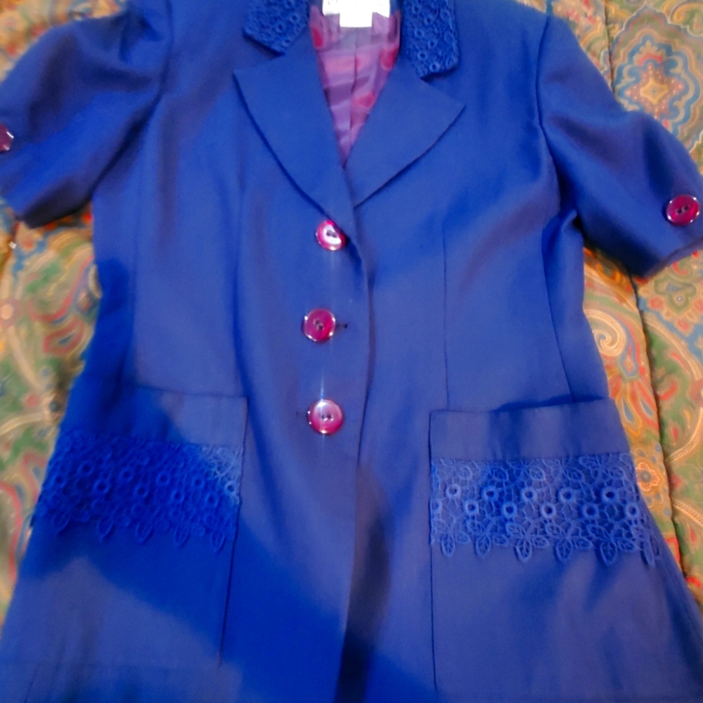 SUIT- Jacket and skirts-two pieces by Oleg Cassini!